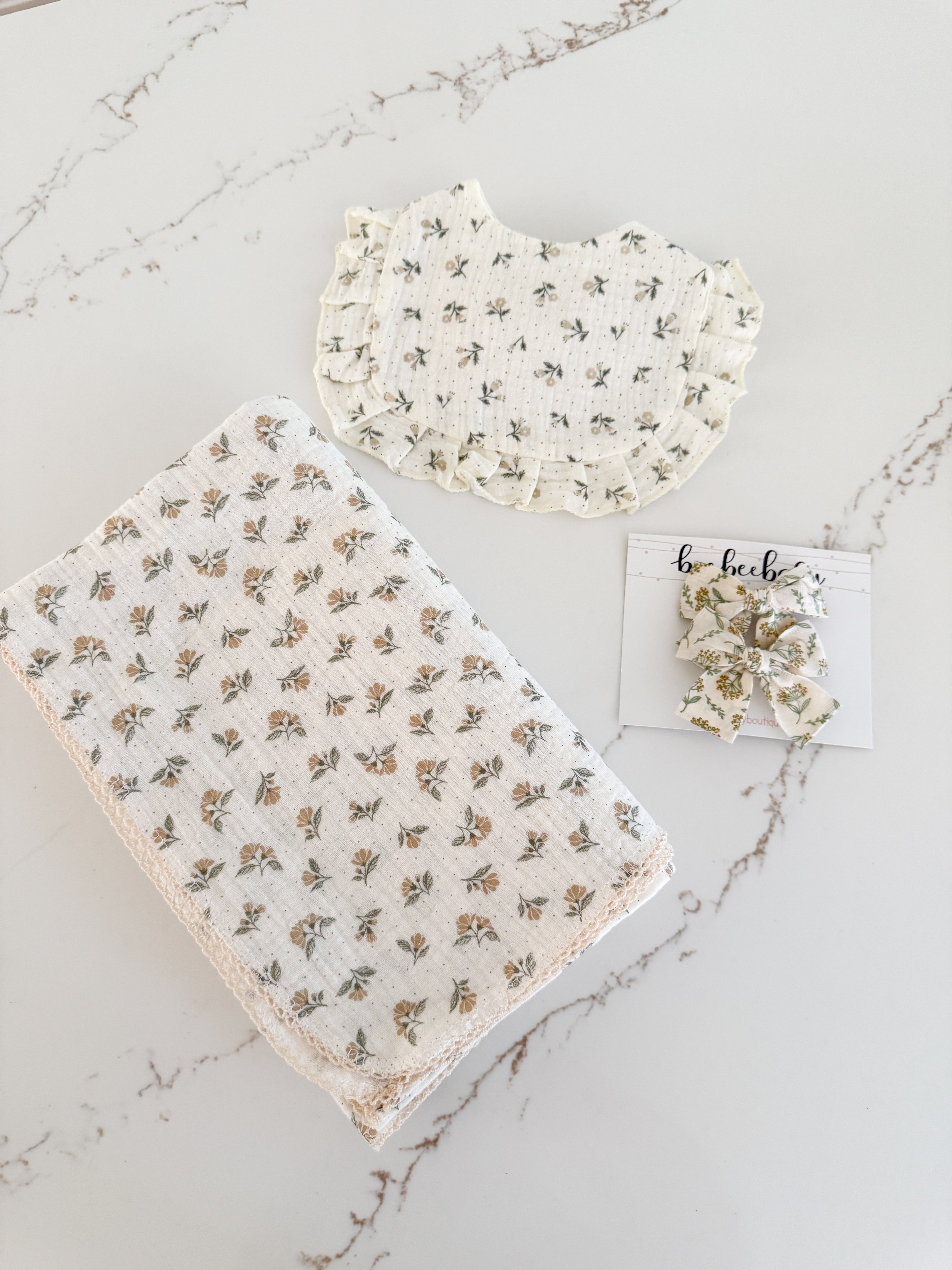 Muslin Floral Swaddle - Daisy Dreams